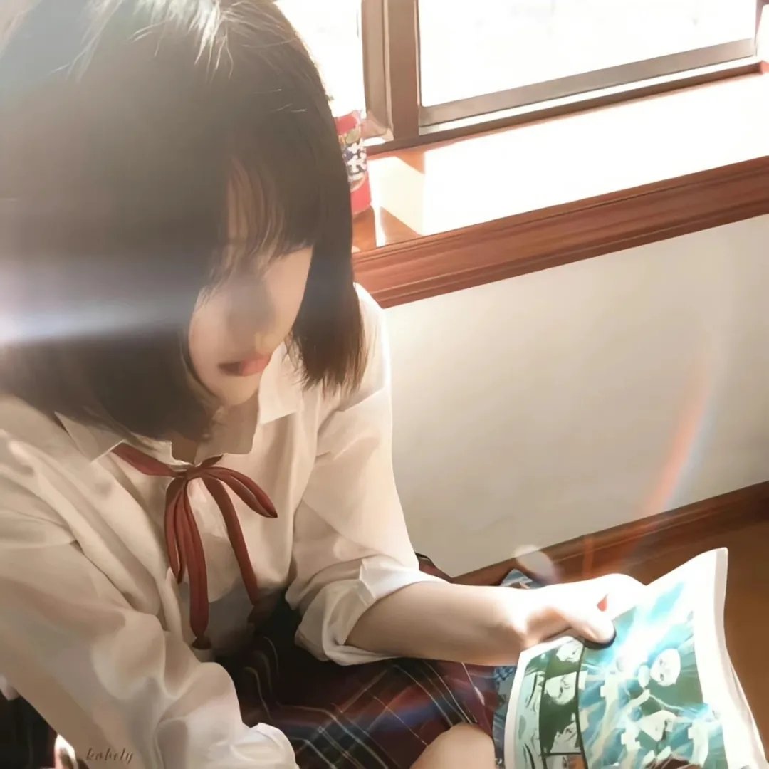 小鱼莉莉
